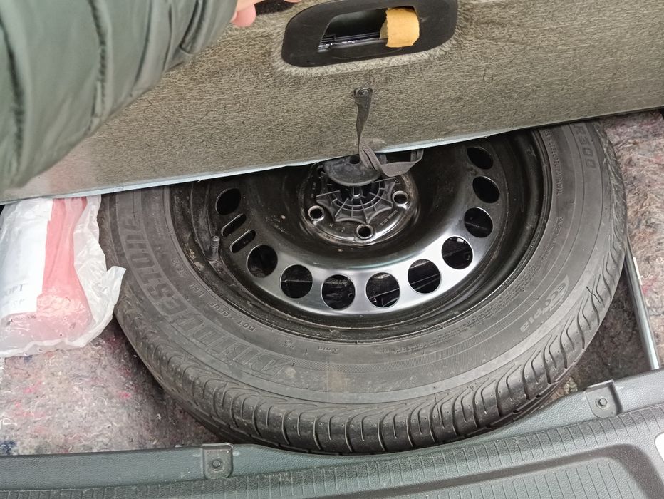 Продам чудове сімейне авто.