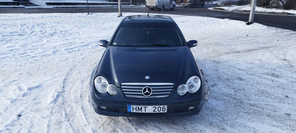Продам/обменяю  Mercedes w203 c220 sport cupe, автомат, 2004год
