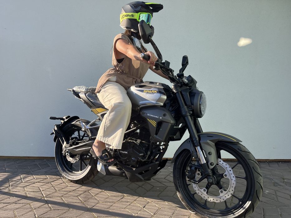 Мотоцикл Spark SP250SC-3 Scrambler 250 cc