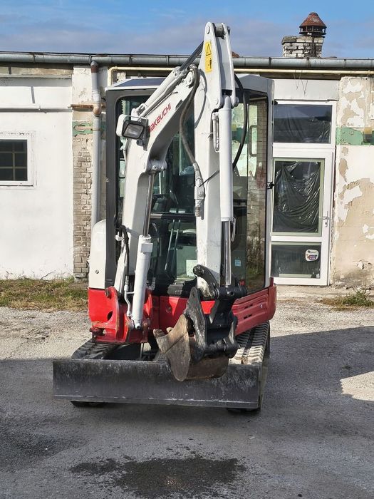Takeuchi TB 23 R YANMAR VIO 2,7T KUBOTA U27 KX VOLVO EC WACKER NEUSON EZ 27 MAŁO MTH!!! ZERO LUZÓW SUPER STAN DUŻO OSPRZĘTU  bez luzów,super stan,waga 2,7 tony,wszystko sprawne,dużo osprzętu