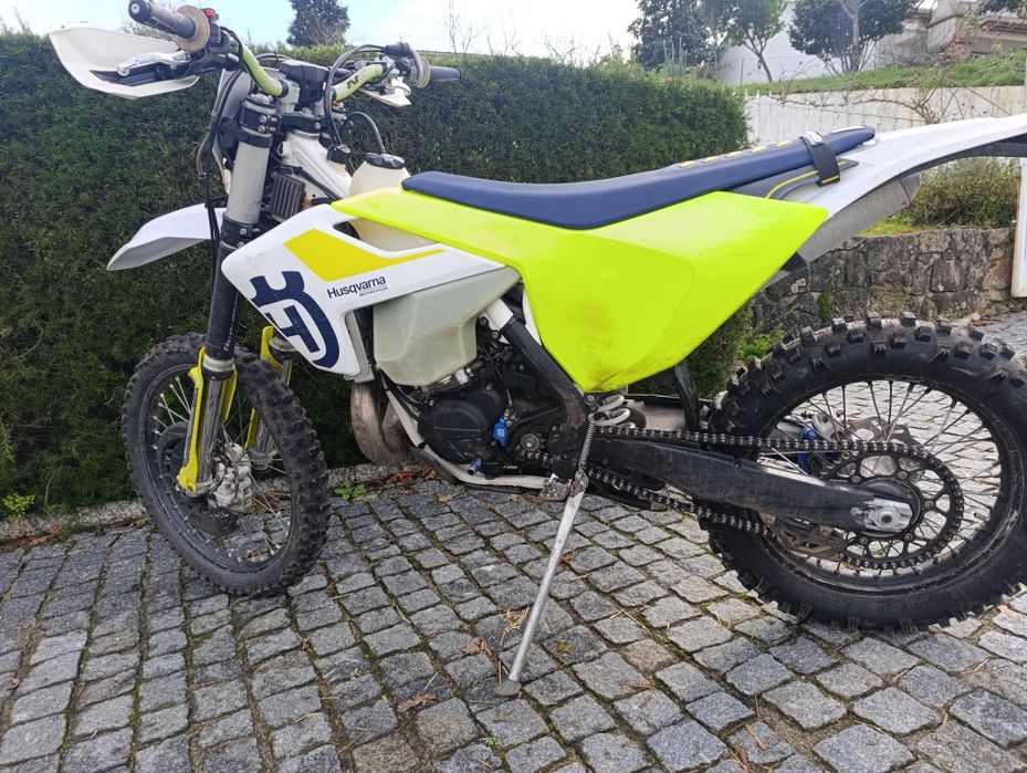 Husqvarna te300i