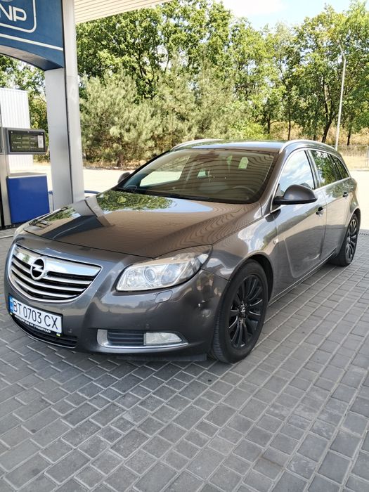 Продам Опель Інсігнія 2009р 2.0 дизель