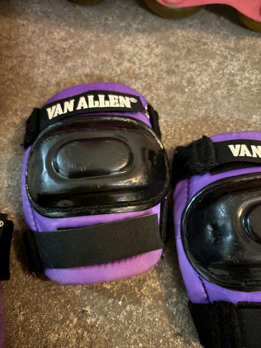 Patins em linha+capacete+proteções