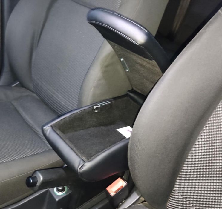 Подлокотник Audi/BMW/Volkswagen/Opel/Ford/Chevrolet/Seat/Toyota/Nissan