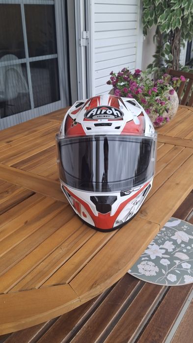 Capacete de Mota Airoh Valor Jackpot