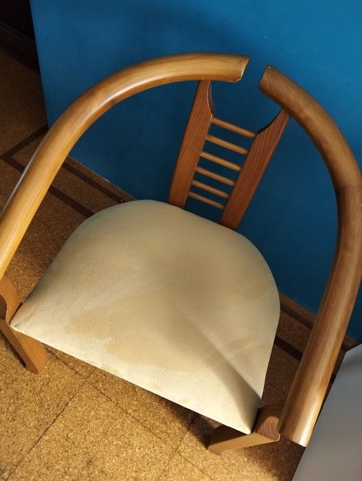 Cadeira marca HARPA64585809963650121