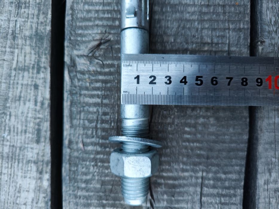 Дюбель-анкер 170 мм, М20