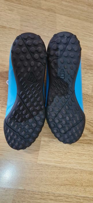 Buty adidas turfy 38 jak nowe