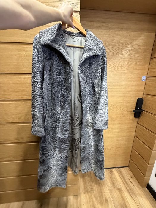 Шуба пальто каракуль сірий MaxMara