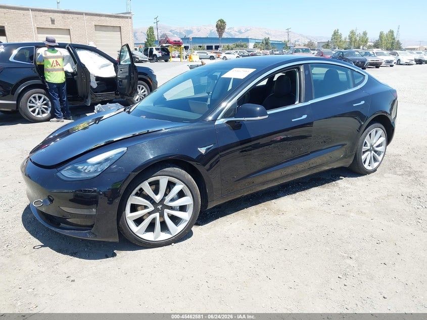 Tesla model 3 rwd long range
