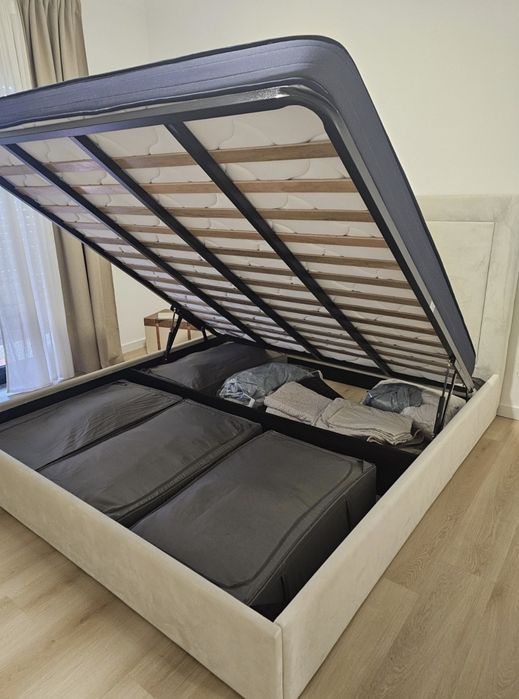 Cama de casal King Size