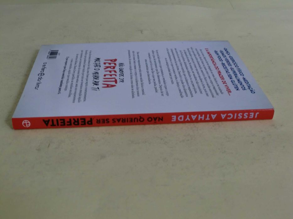 Não Queiras Ser Perfeita
de Jessica Athayde