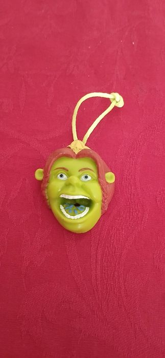 Figura Fiona de 2004