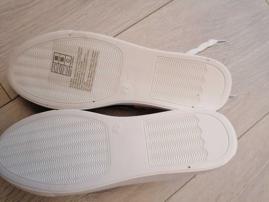 Trampki kolorowe 40