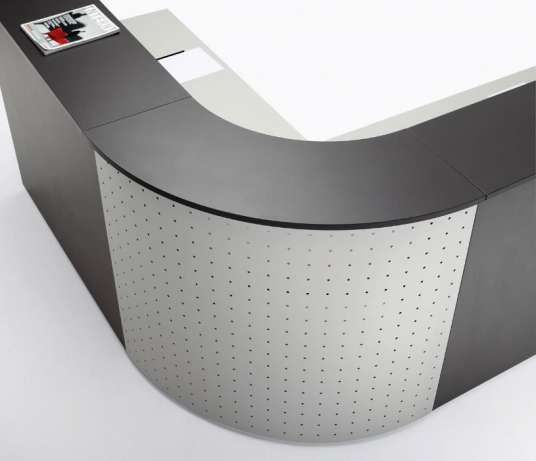 Balcão de recepção composto por 3balcões p/ fazer formato em L Novo