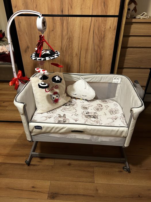 Łóżeczko/ dostawka Chicco NEXT2ME magic