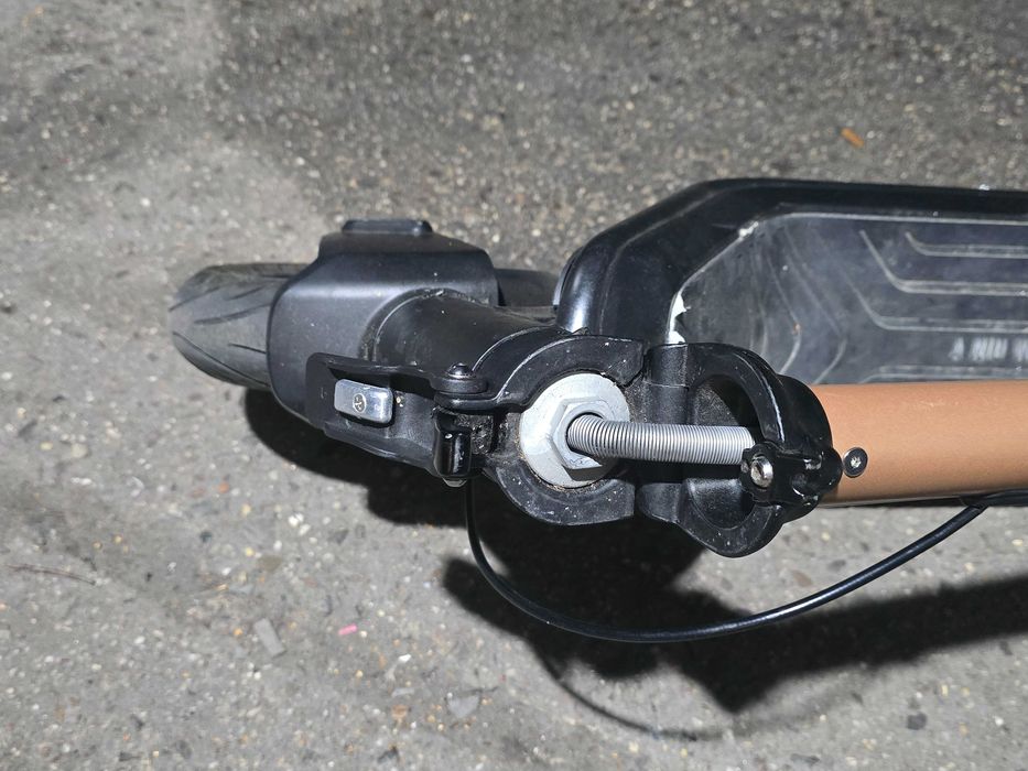 Електросамокат NIU KICK SCOOTER KQi3 Pro