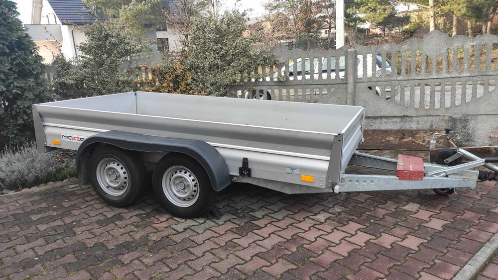 Nowa przyczepa 2200kg