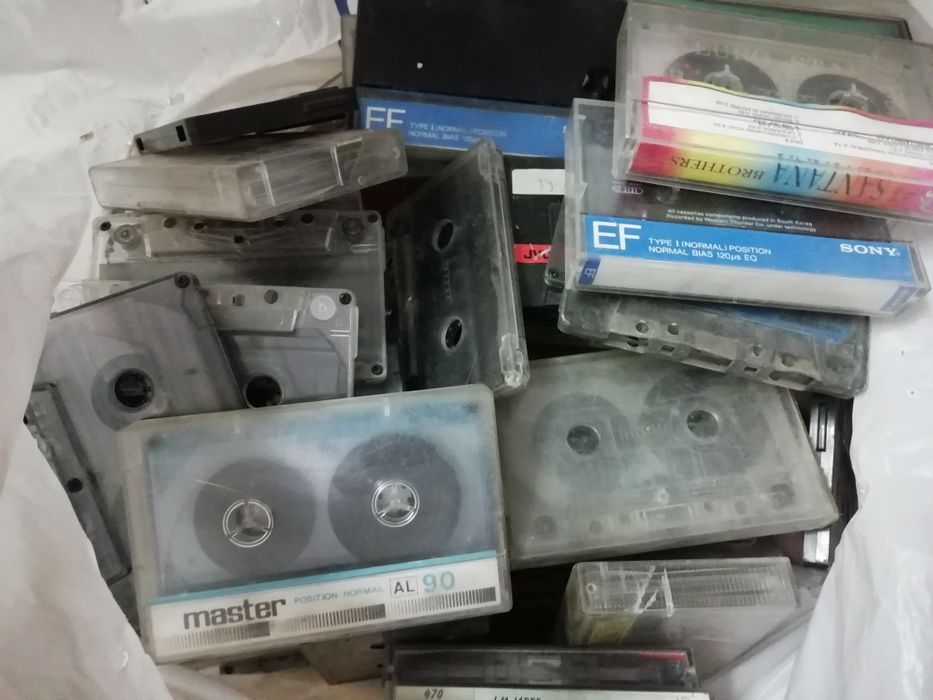 Продам кассети на магнітофон