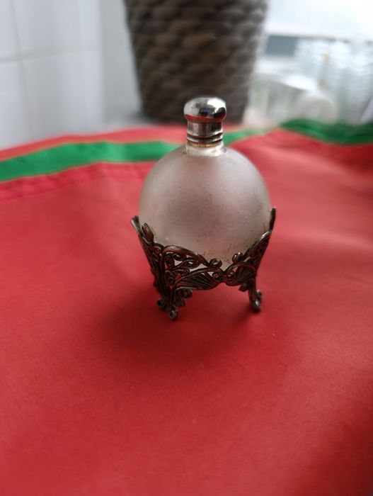 Frasco de perfume vintage