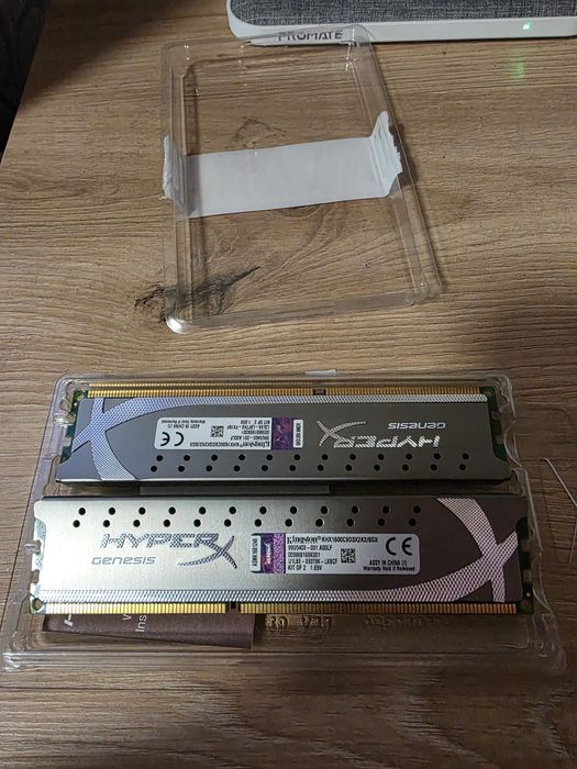Оперативка DDR3 Kingston HyperX 8gb(4+4)1600