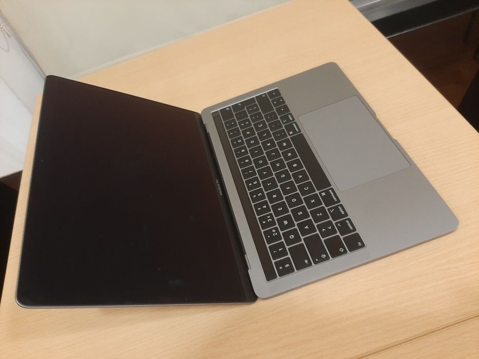 MacBook Pro 13" M1 (A2338) Parts64738966377985122