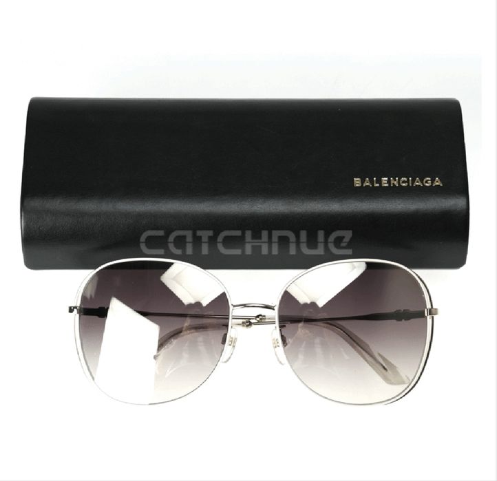 Окуряри Balenciaga