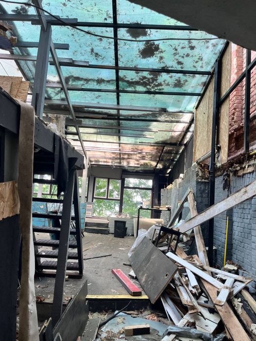 оренда двору Андріївський узвіз, 21