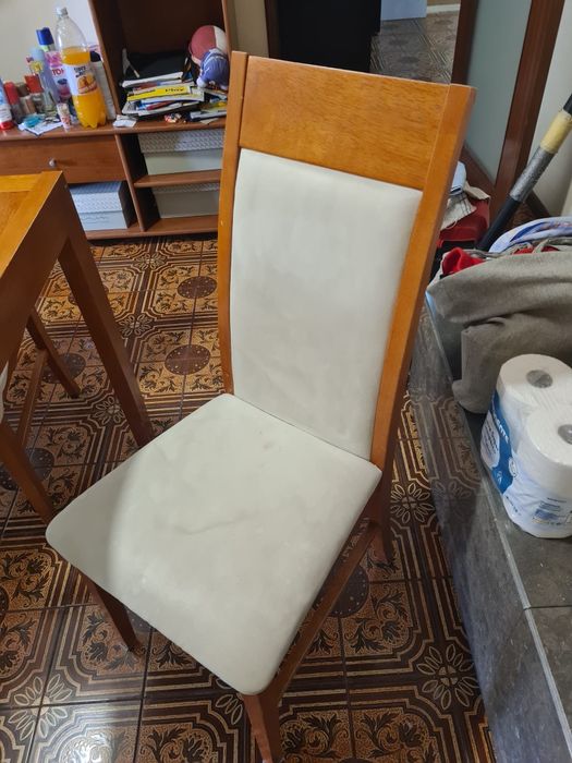 Mesa moderna com vidro