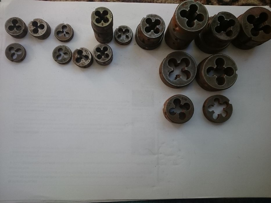 Плашки, Плашкодержатели, Мечики из СССР