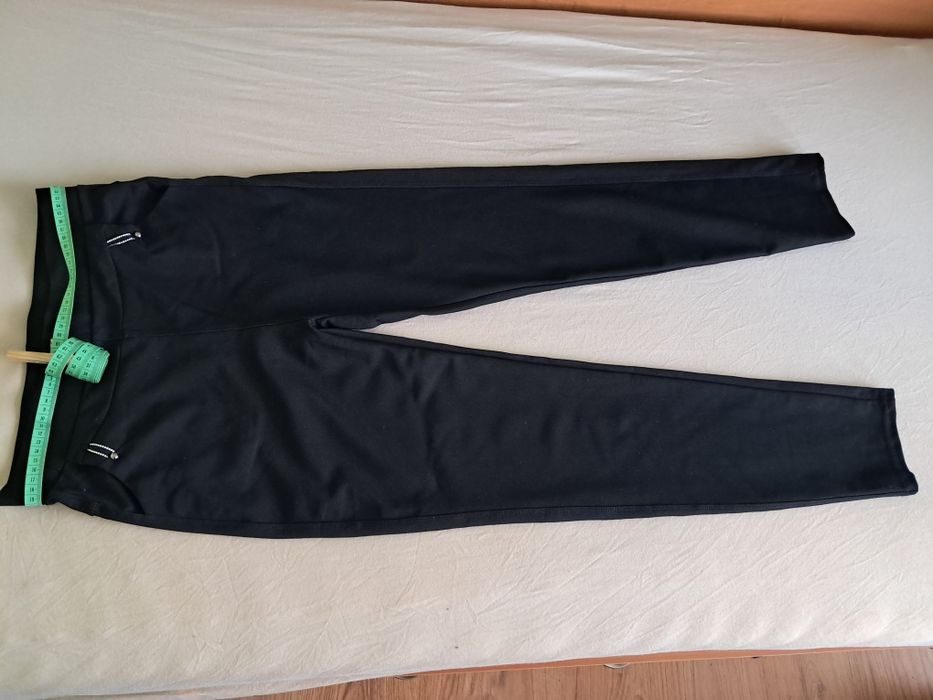 Spodnie damskie czarne w pasie 80cm