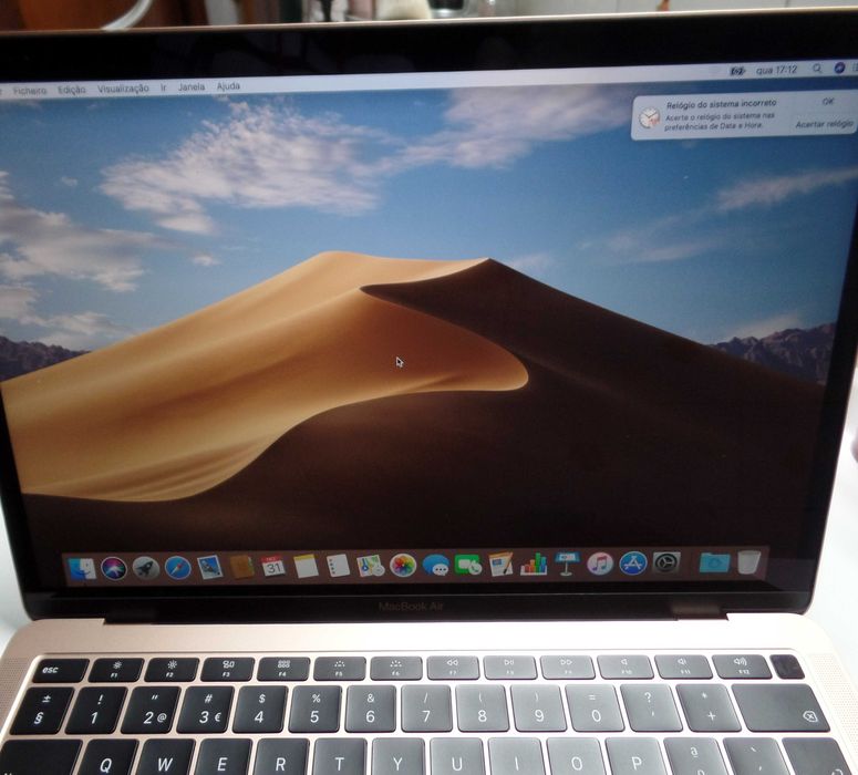 MACBOOK AIR 13″ – Edição especial em Dourado – como Novo