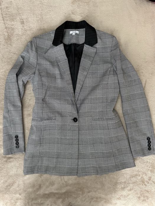 Жіночий сірий жакет OVS