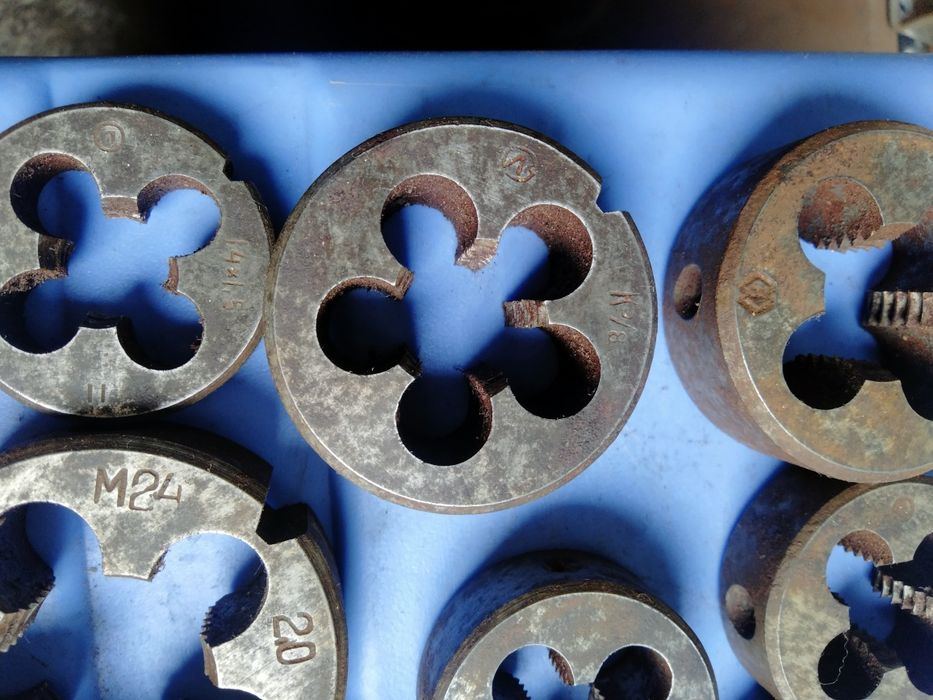 Лерки метчики плашки