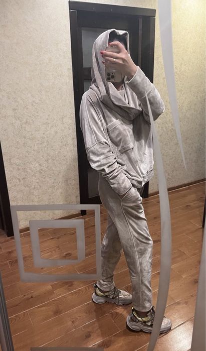 Велюровий костюм