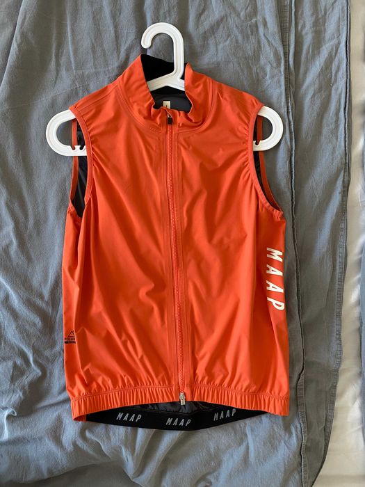 Maap Prime Vest Flame S – lekka kamizelka kolarska