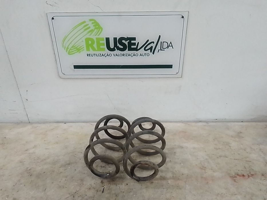 Mola de suspensão trás direita NISSAN Micra III (K12)