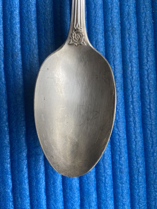 Продам мельхиоровые ложки