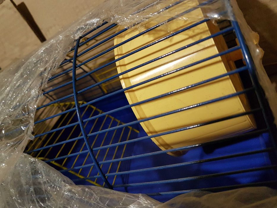 Хом'яки ,різні кольори,на свята