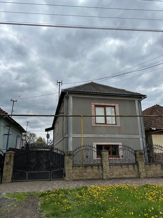 Будинок 2 поверховий