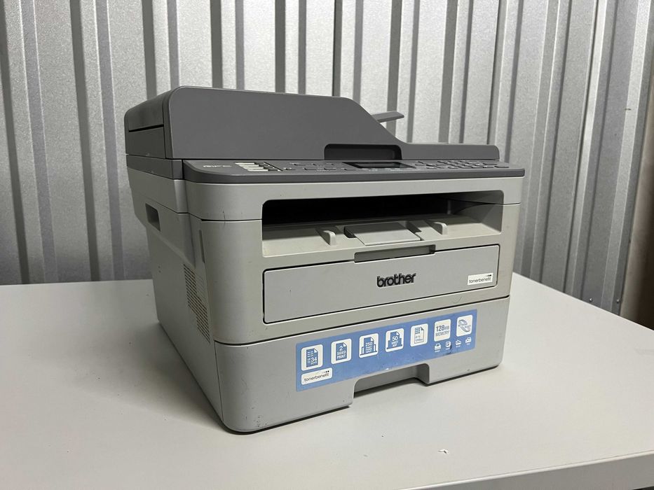 Drukarka laserowa 4-w-1 (druk, skan, kopiowanie, fax)