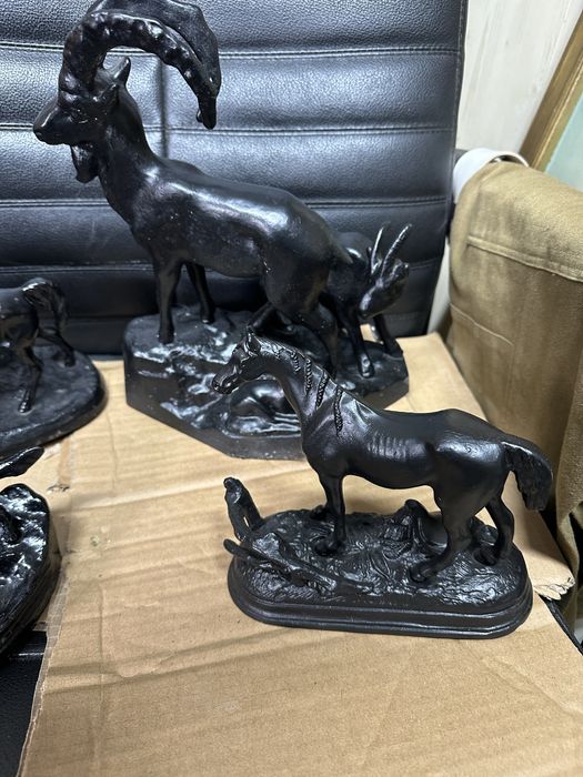 Статуэтка Касли чугун