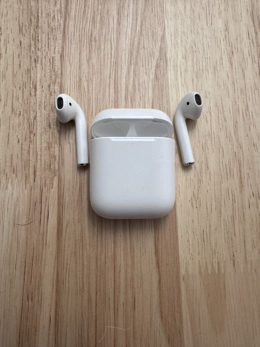 Airpods 1ª geração como novos, com caixa e cabo completamente novo