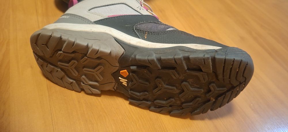 Quechua Crossrock waterproof n36