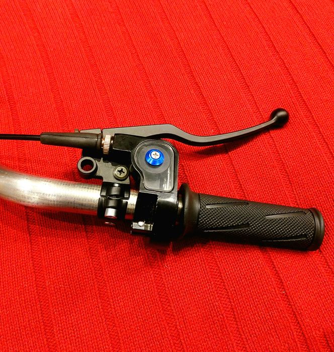 Ручка газу короткоходна з роликом на руль 25 мм МТ Дніпро Урал К750