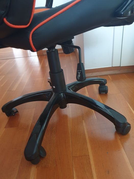 Cadeira de Escritório e de Gaming