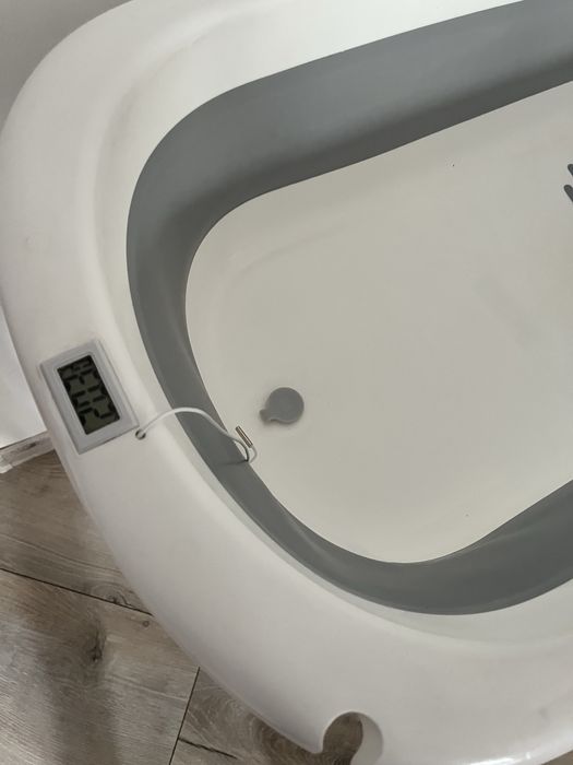 Складана ванна з підставкою