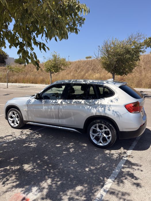 BMW X1 2011 sDrive18d - 185000kms