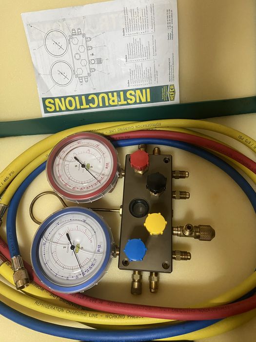 REFCO M4-3-DELUXE R12 (R134a)  MADE Switzerland  Маномитри 80мм 1класс