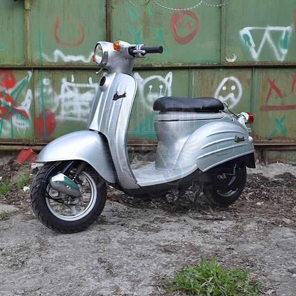 Suzuki Verde сірий